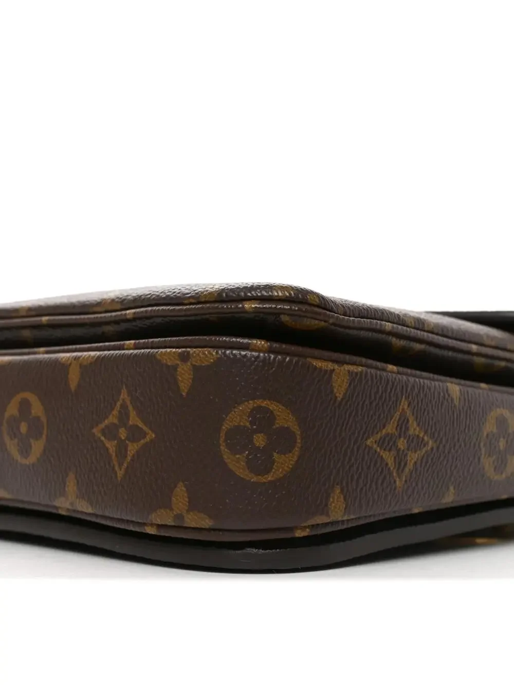 Louis Vuitton Pochette Metis #339302L15B